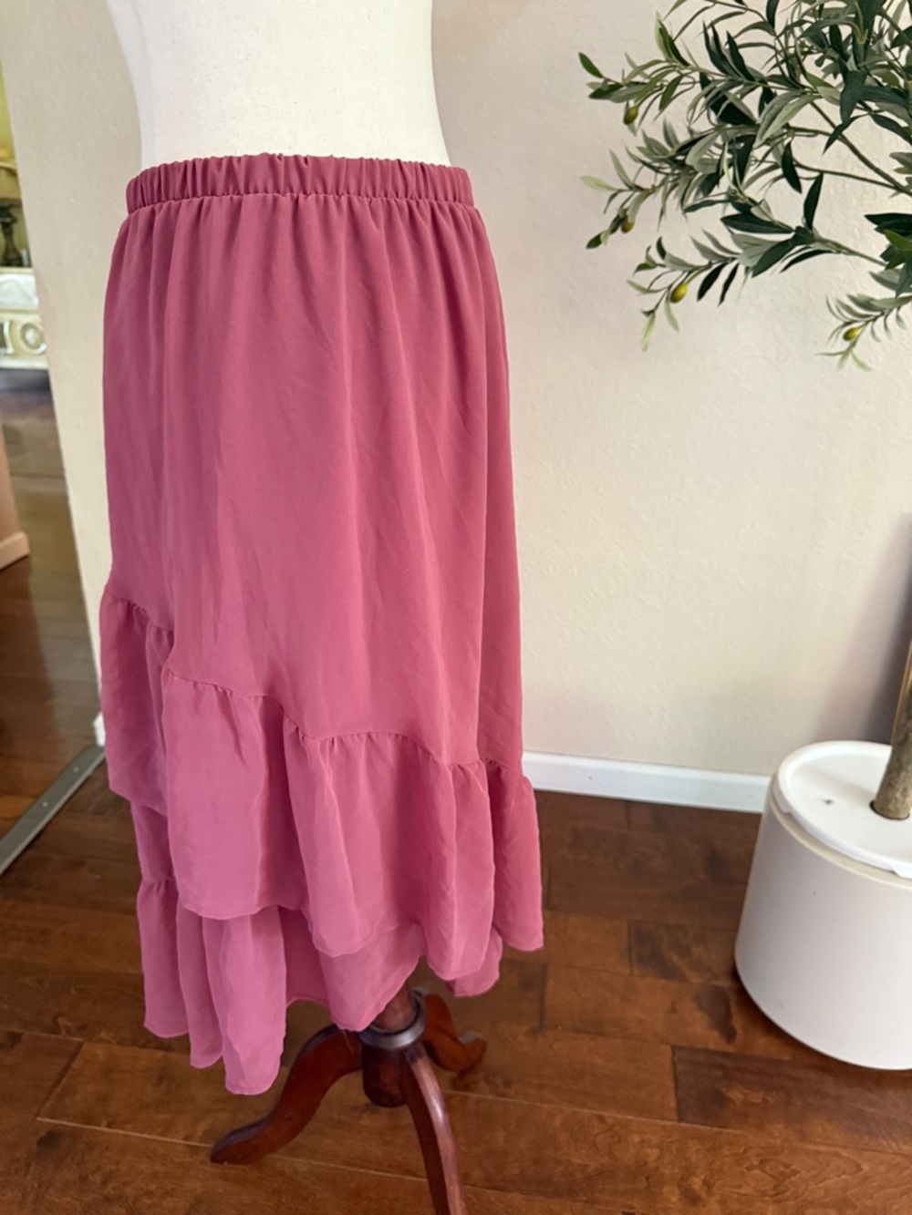 Women’s Pink Tiered Midi Skirt